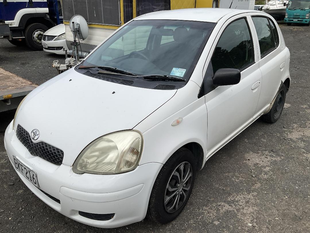 Photo '4' of Toyota Echo