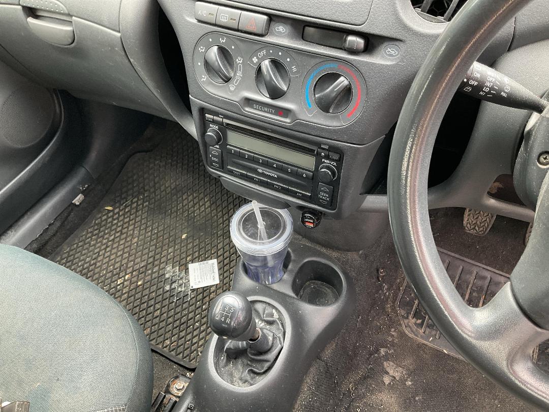 Photo '11' of Toyota Echo