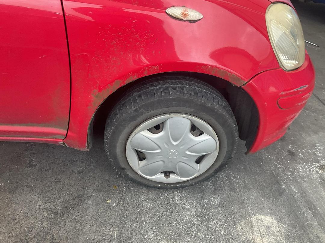 Photo '2' of Toyota Echo Photo '2' of Toyota Echo