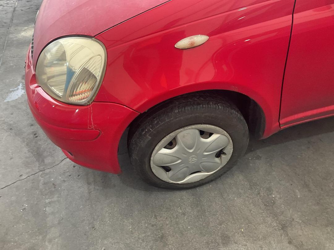 Photo '7' of Toyota Echo Photo '7' of Toyota Echo