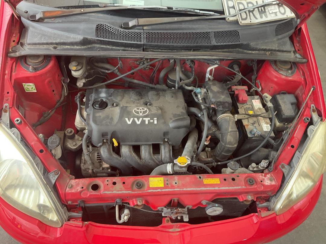 Photo '16' of Toyota Echo Photo '16' of Toyota Echo