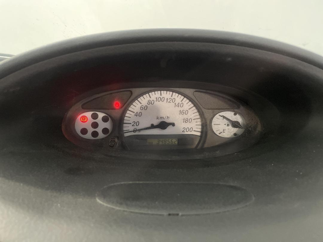 Photo '21' of Toyota Echo Photo '21' of Toyota Echo