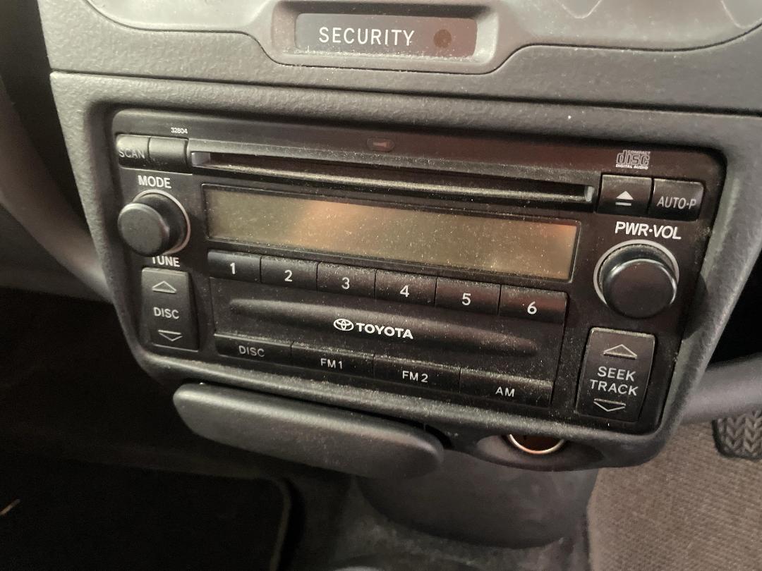 Photo '27' of Toyota Echo Photo '27' of Toyota Echo