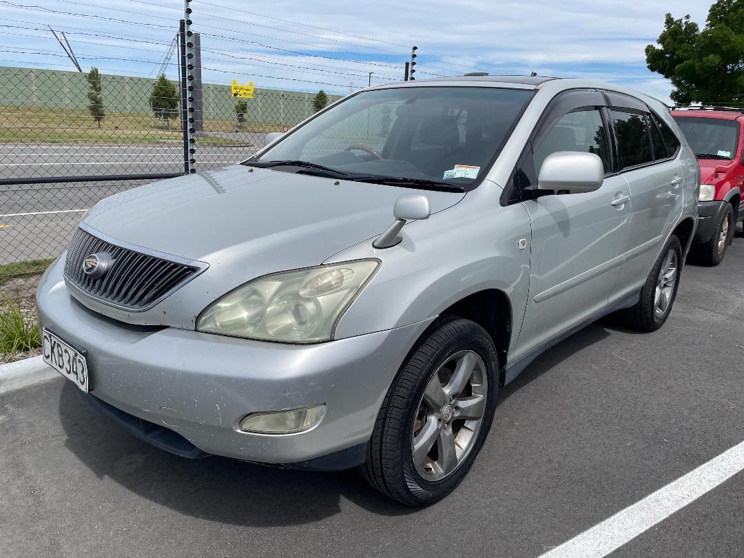 Photo '4' of Toyota Harrier 300G Photo '4' of Toyota Harrier 300G