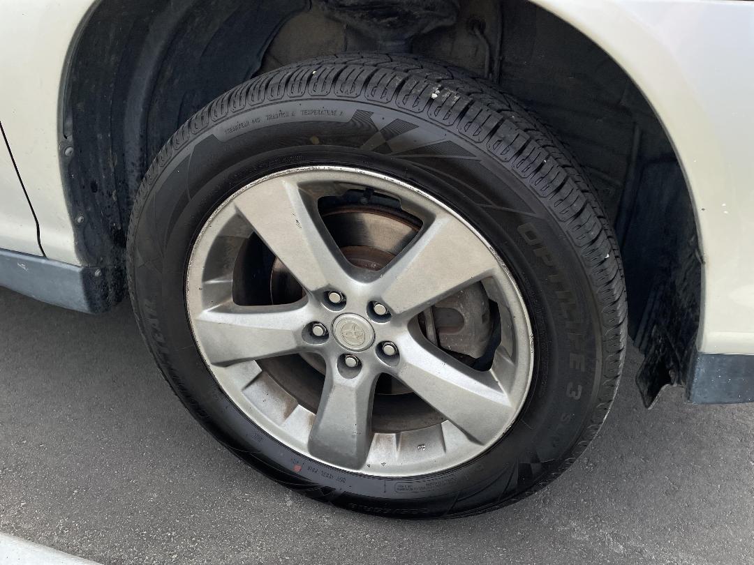 Photo '2' of Toyota Harrier 300G Photo '2' of Toyota Harrier 300G