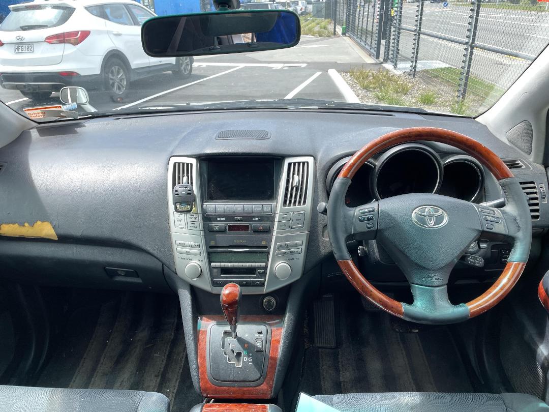 Photo '19' of Toyota Harrier 300G Photo '19' of Toyota Harrier 300G