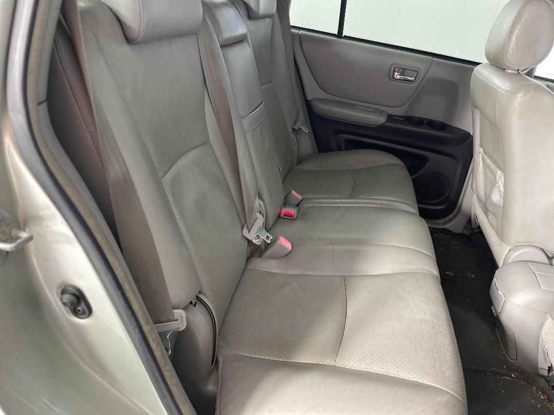 Photo '18' of Toyota Highlander Limited Photo '18' of Toyota Highlander Limited