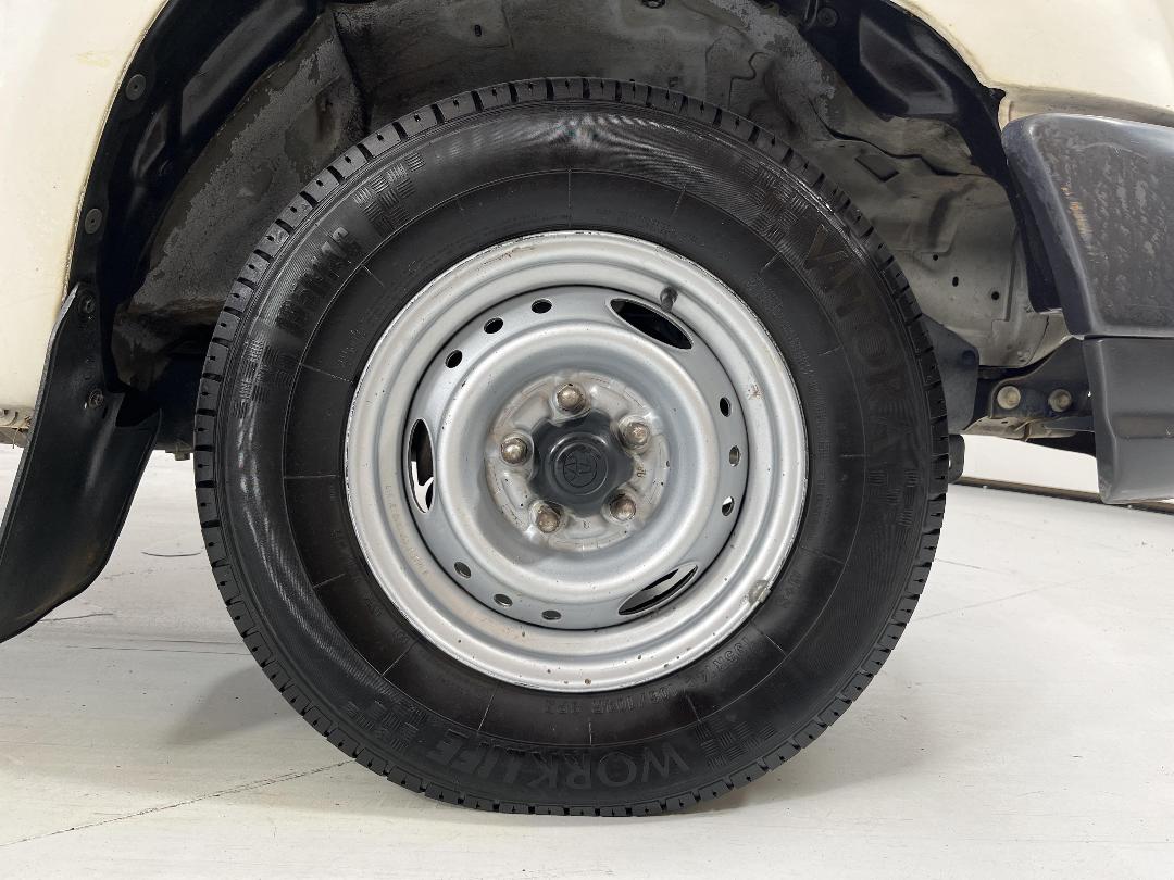 Photo '9' of Toyota Hilux Photo '9' of Toyota Hilux