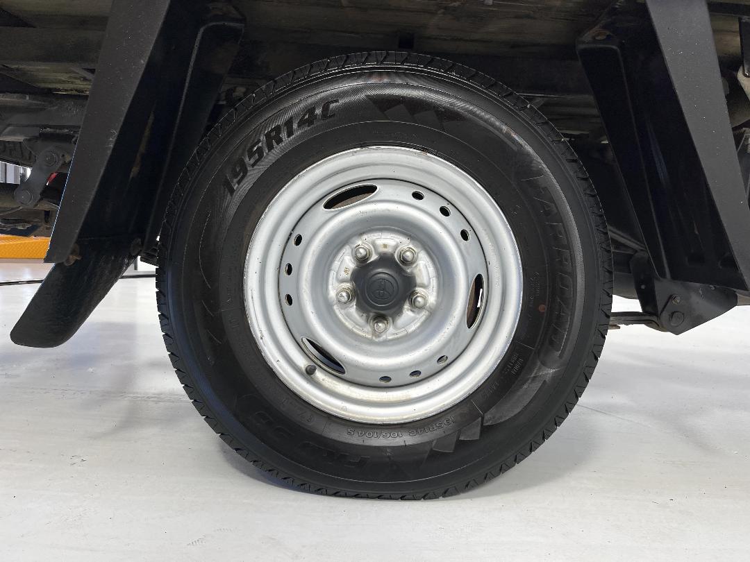 Photo '12' of Toyota Hilux Photo '12' of Toyota Hilux