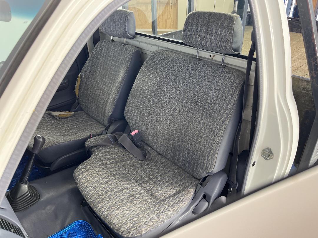 Photo '19' of Toyota Hilux Photo '19' of Toyota Hilux