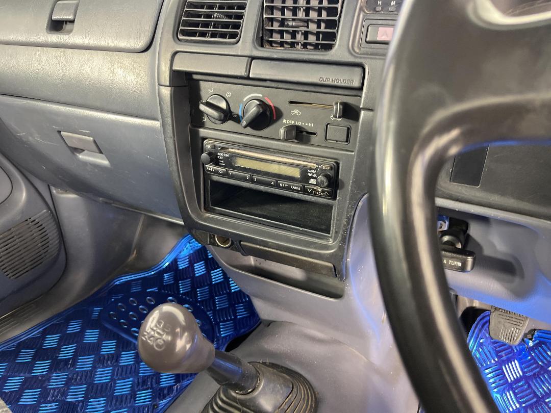 Photo '18' of Toyota Hilux Photo '18' of Toyota Hilux