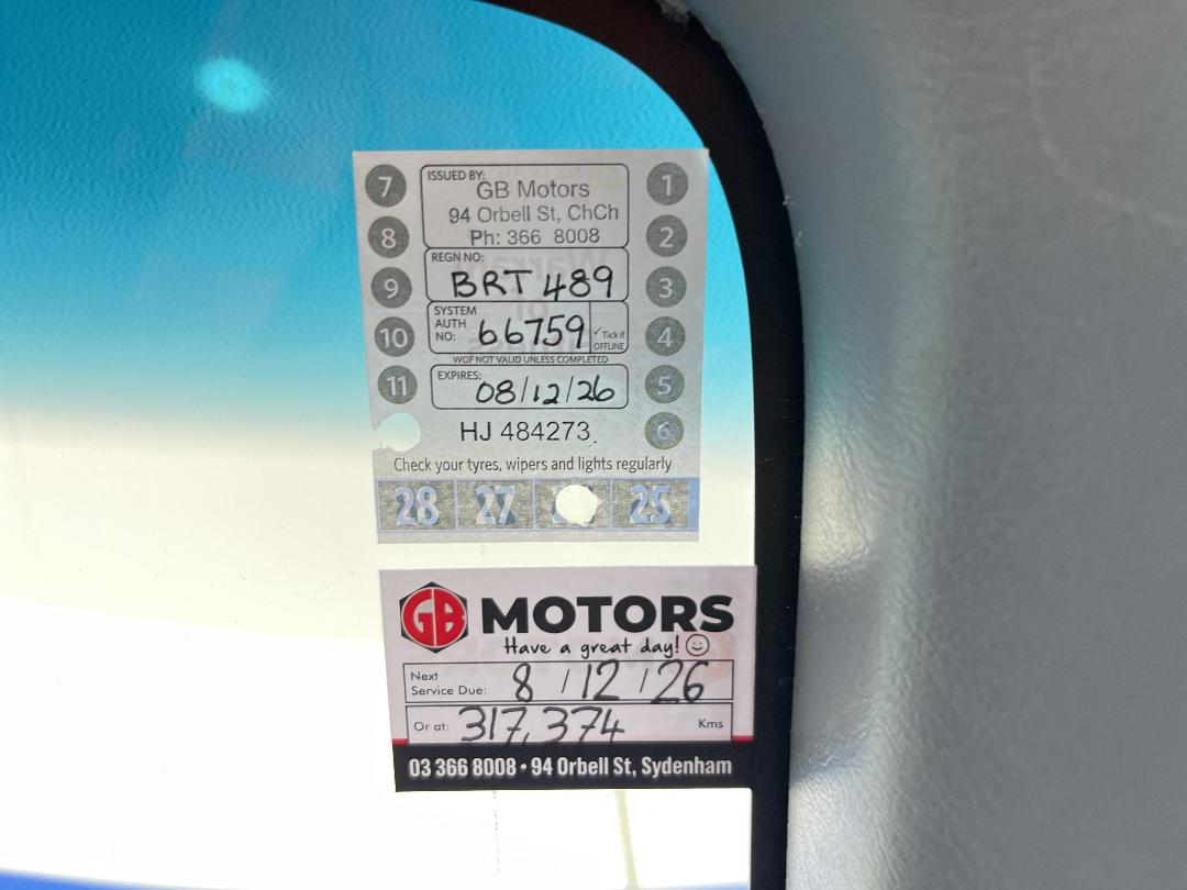 Photo '24' of Toyota Hilux Photo '24' of Toyota Hilux