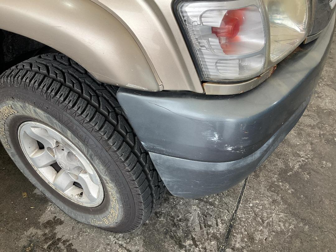 Photo '4' of Toyota Hilux TD SR5 D/C Photo '4' of Toyota Hilux TD SR5 D/C