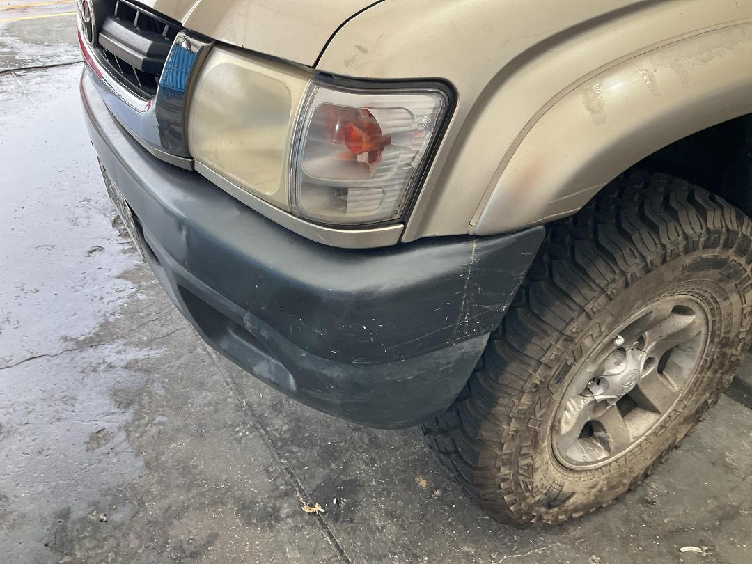 Photo '7' of Toyota Hilux TD SR5 D/C Photo '7' of Toyota Hilux TD SR5 D/C