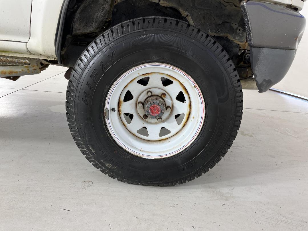 Photo '9' of Toyota Hilux Photo '9' of Toyota Hilux