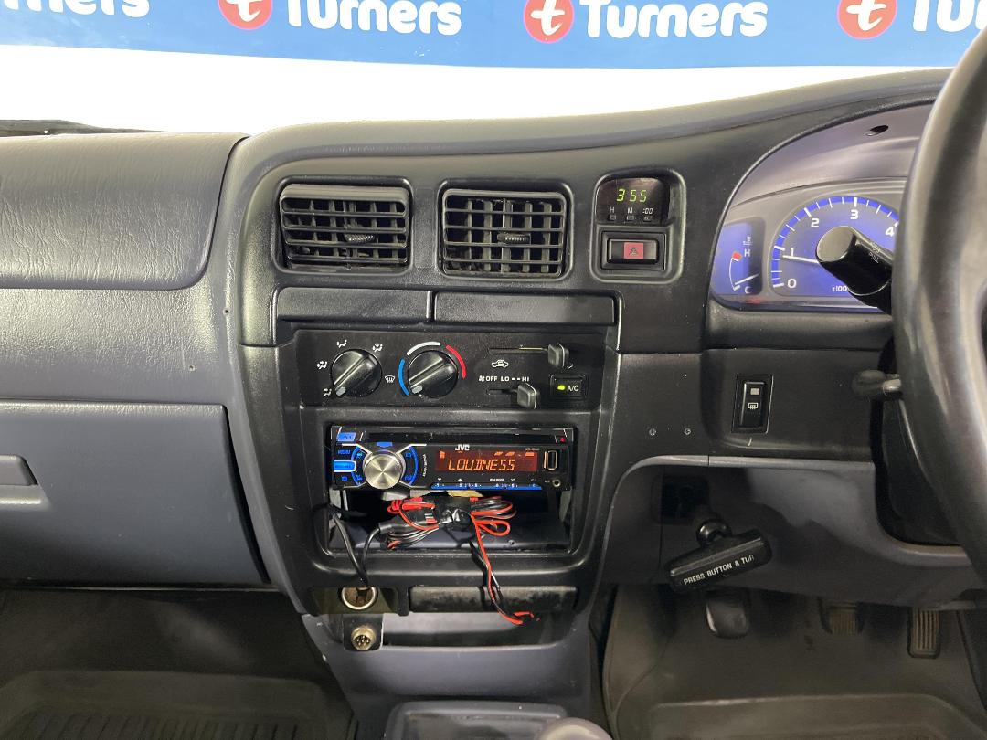 Photo '18' of Toyota Hilux Photo '18' of Toyota Hilux