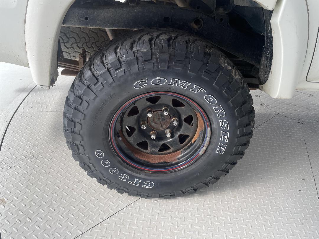 Photo '12' of Toyota Hilux Photo '12' of Toyota Hilux