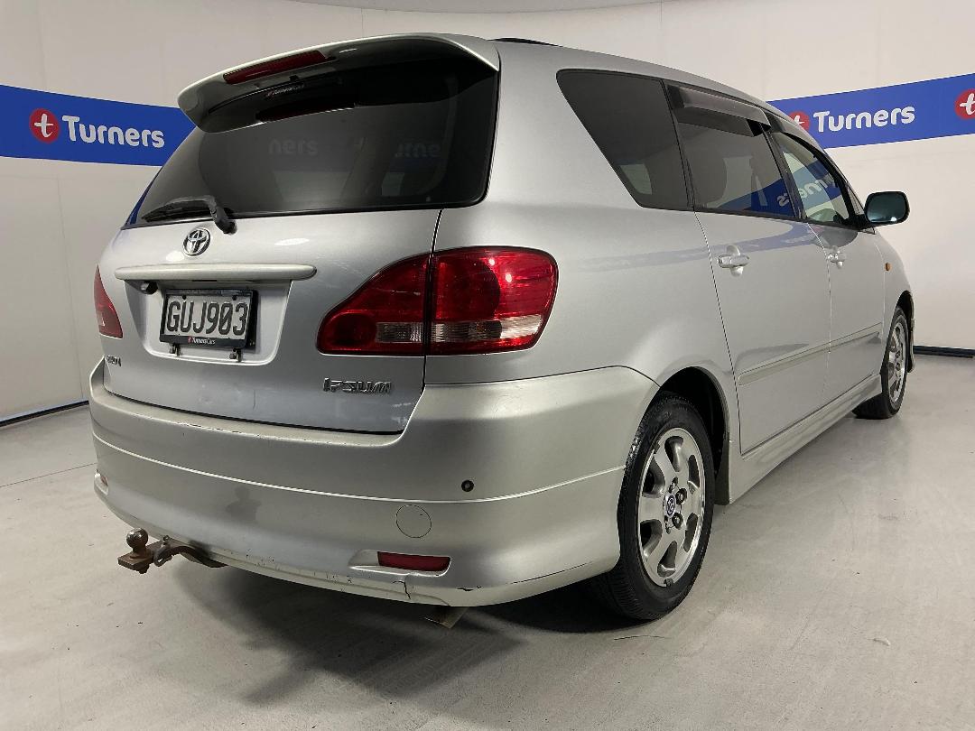 Photo '7' of Toyota Ipsum Photo '7' of Toyota Ipsum