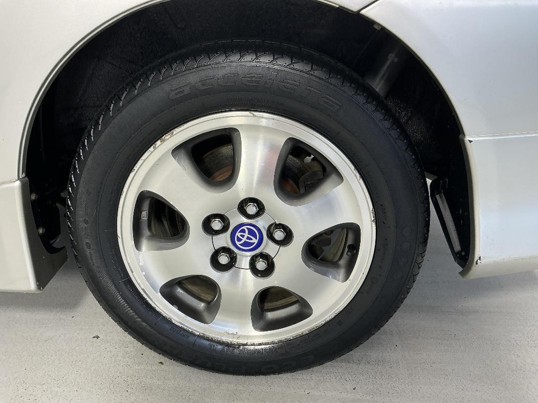 Photo '11' of Toyota Ipsum Photo '11' of Toyota Ipsum