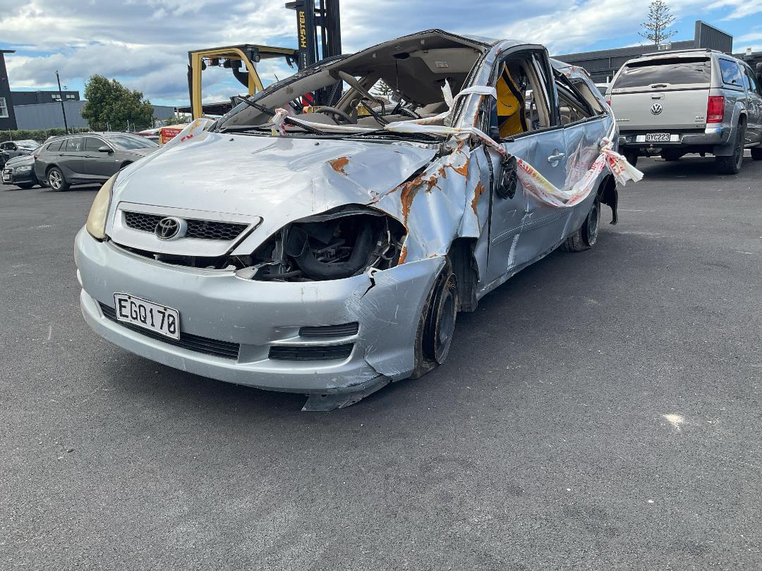 Photo '5' of Toyota Ipsum Photo '5' of Toyota Ipsum