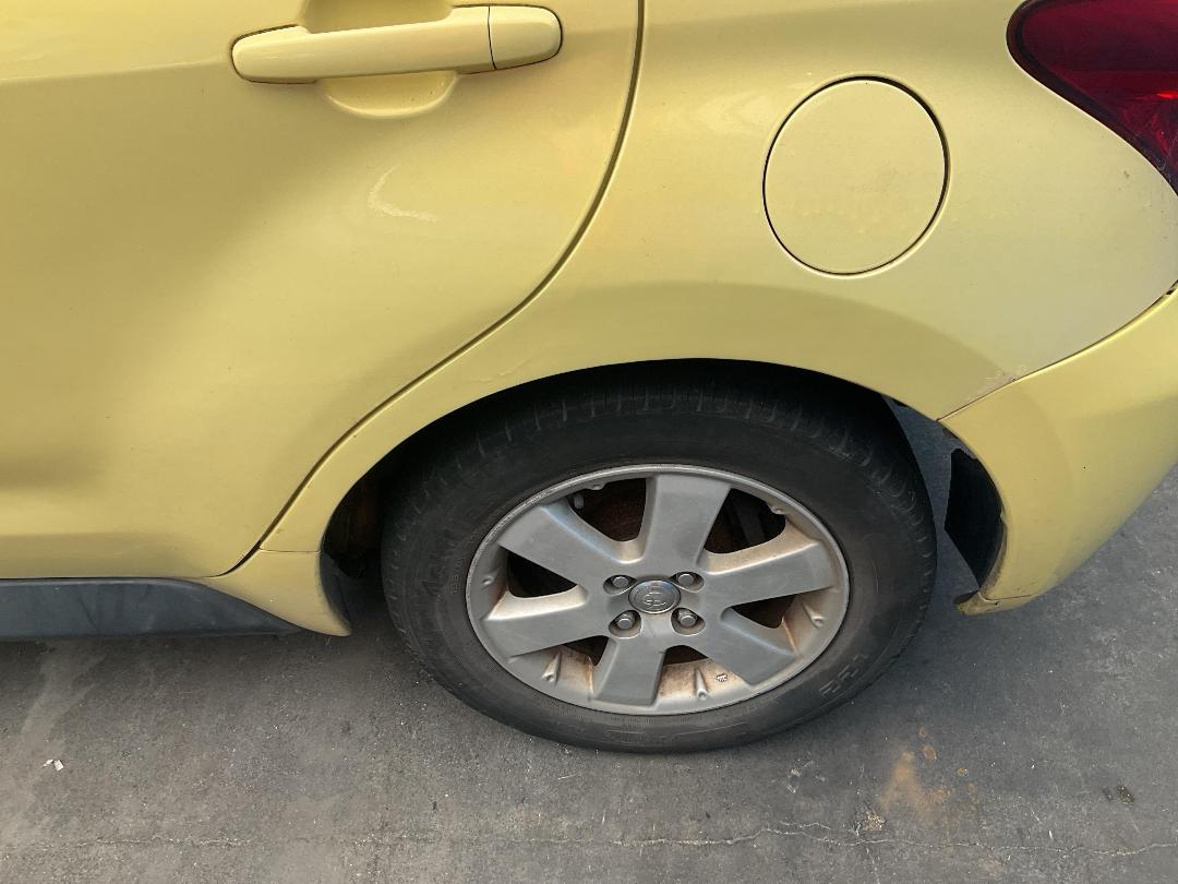 Photo '16' of Toyota IST Photo '16' of Toyota IST