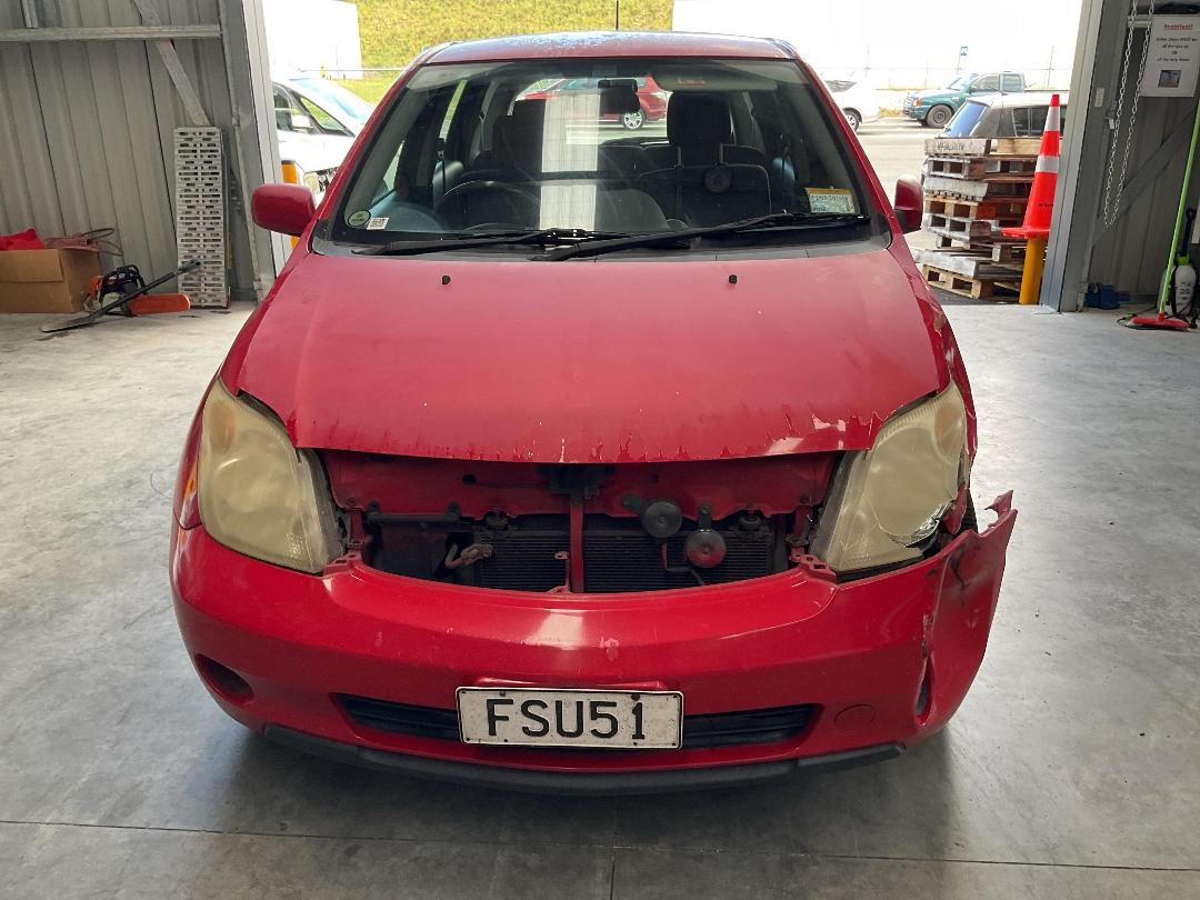 Photo '7' of Toyota IST Photo '7' of Toyota IST