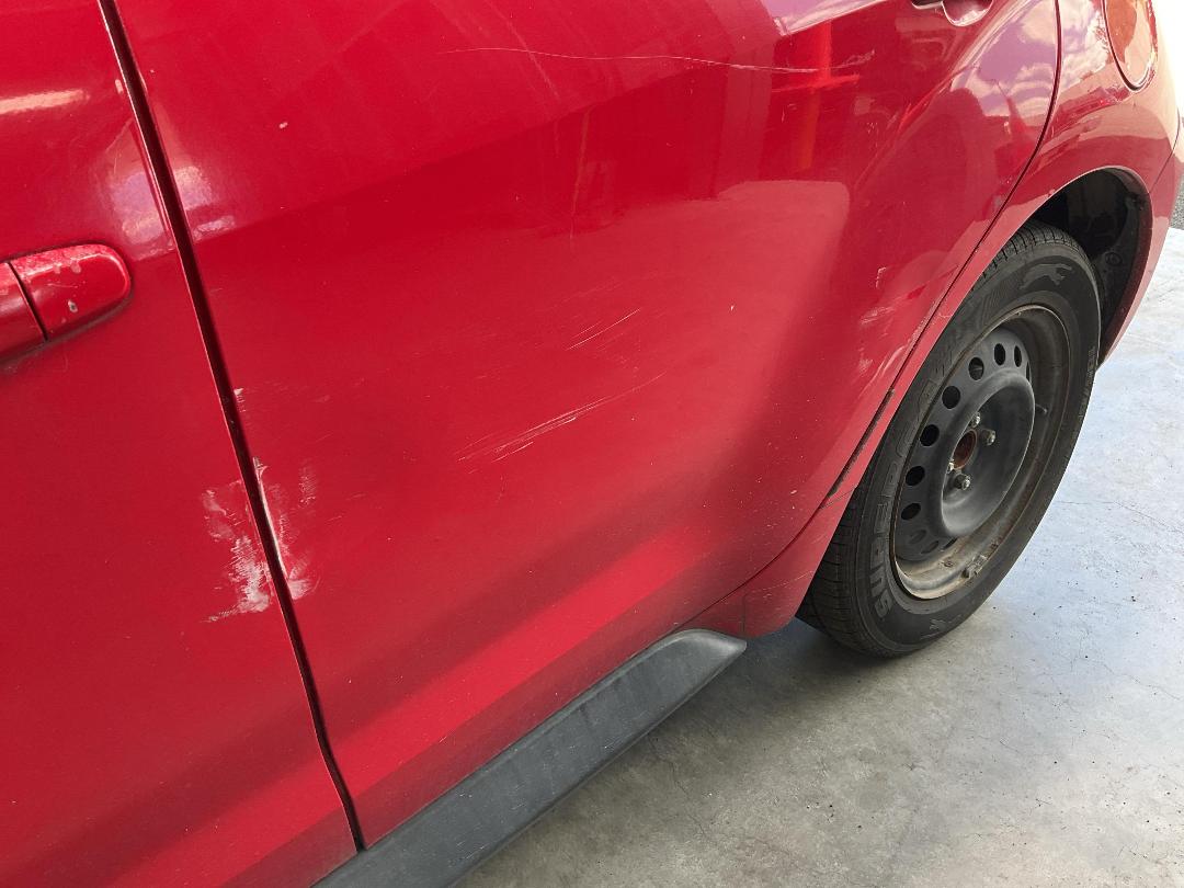 Photo '15' of Toyota IST Photo '15' of Toyota IST