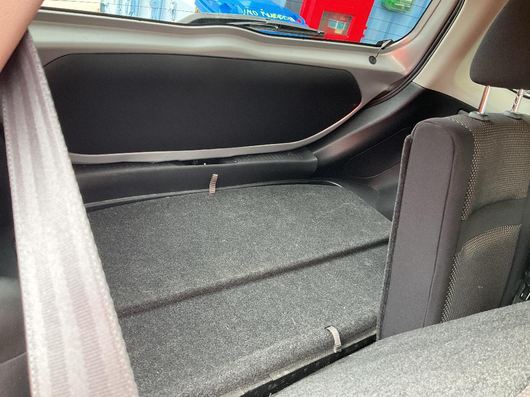 Photo '25' of Toyota IST