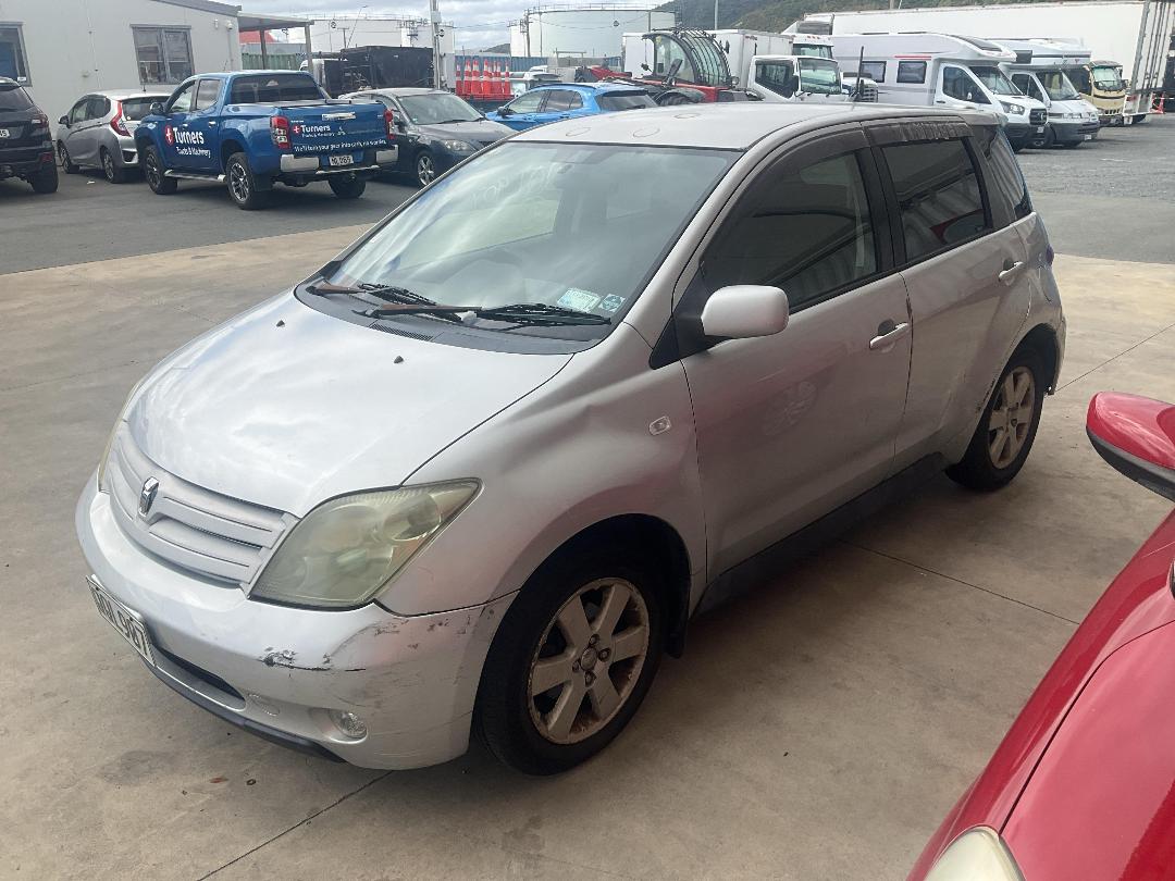 Photo '3' of Toyota Ist