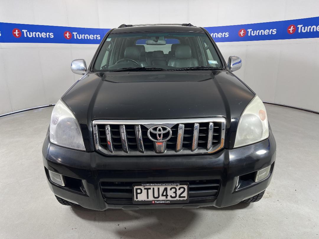 Photo '2' of Toyota Landcruiser Prado