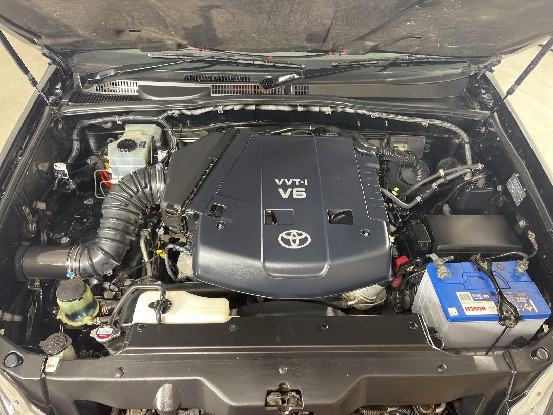 Photo '13' of Toyota Landcruiser Prado