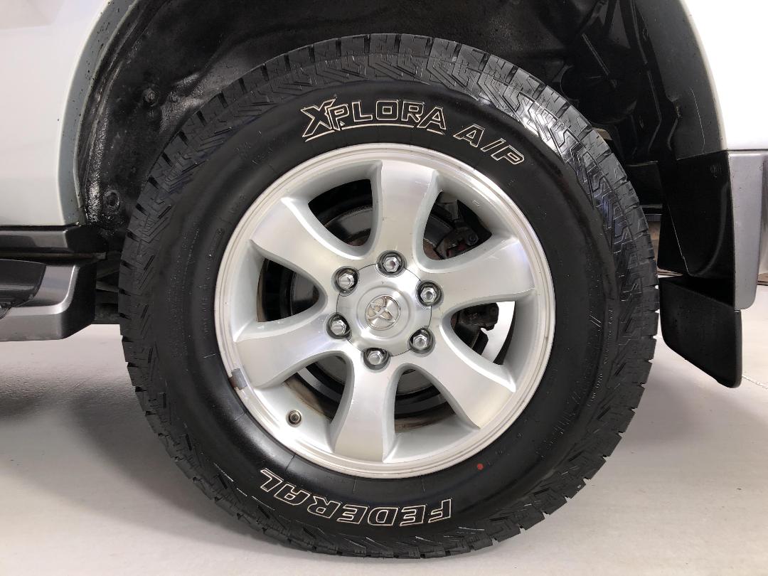 Photo '11' of Toyota Landcruiser Prado