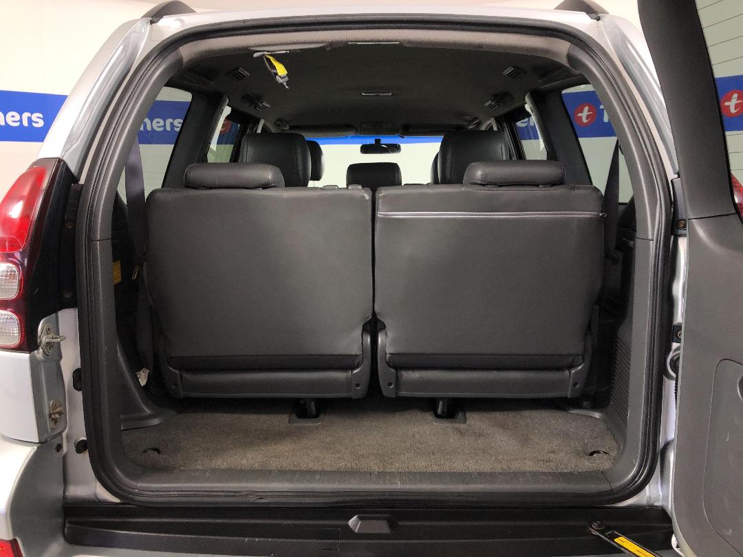 Photo '14' of Toyota Landcruiser Prado