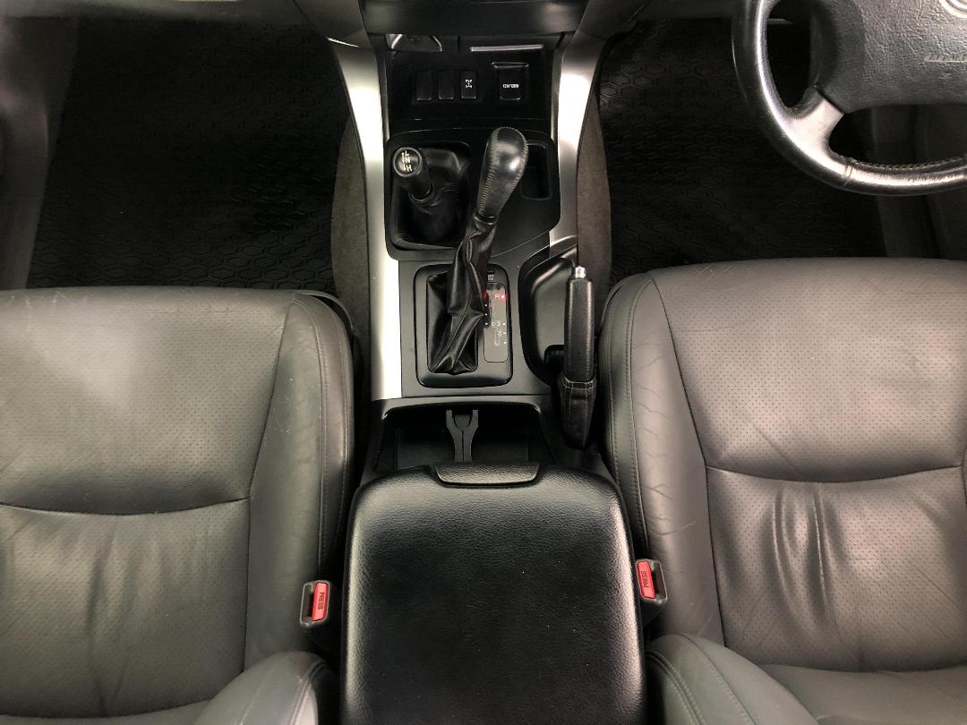 Photo '18' of Toyota Landcruiser Prado