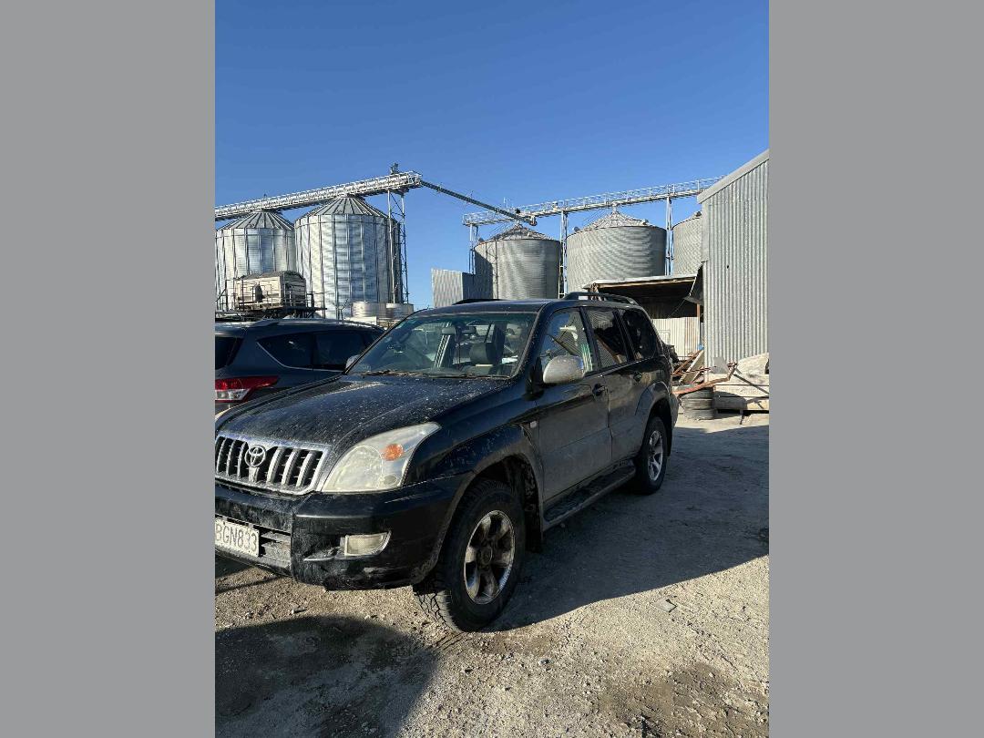 Photo '2' of Toyota Landcruiser Prado V6 VX