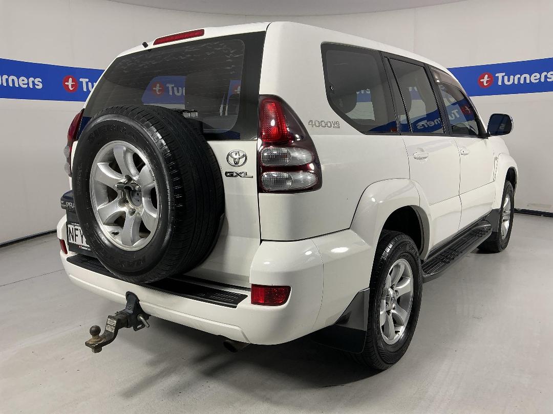 Photo '7' of Toyota Landcruiser Prado