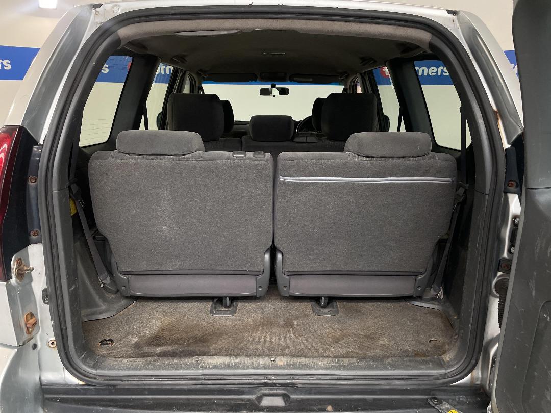 Photo '14' of Toyota Landcruiser Prado