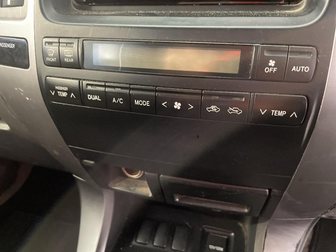 Photo '28' of Toyota Landcruiser Prado