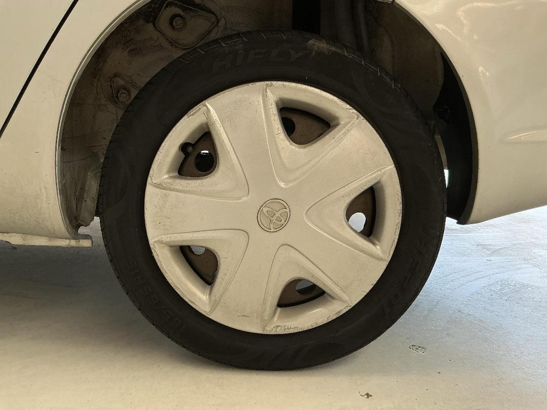 Photo '11' of Toyota Platz Photo '11' of Toyota Platz