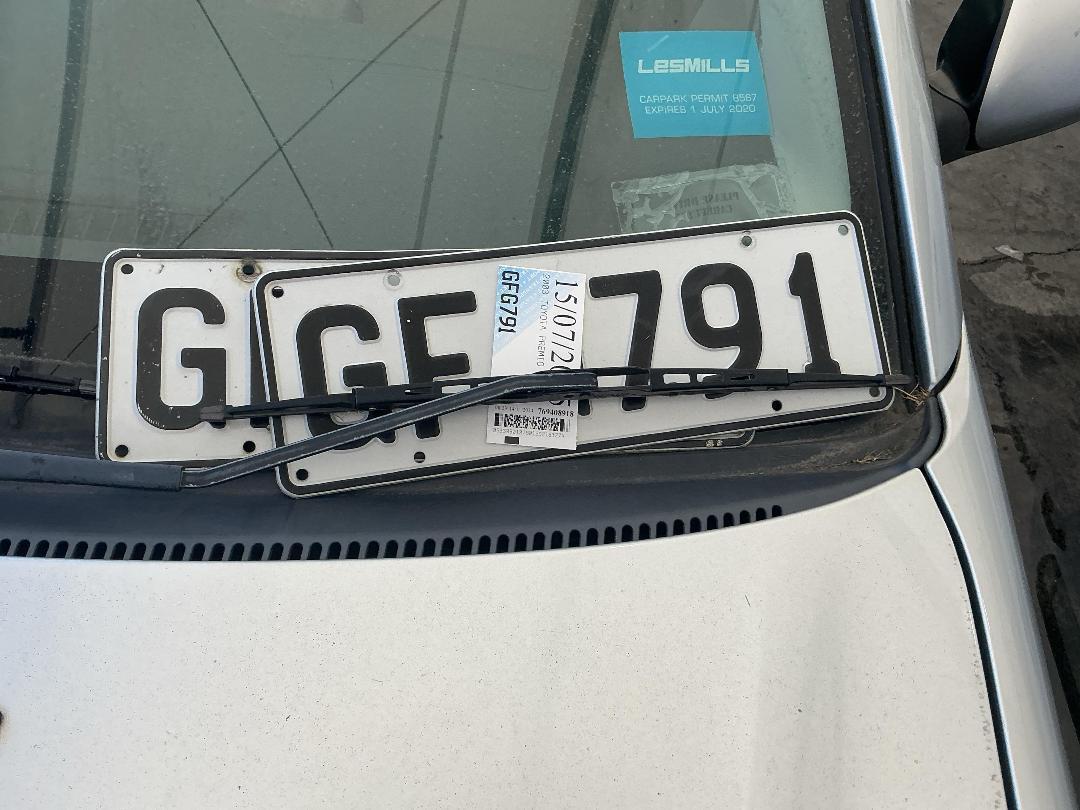 Photo '28' of Toyota Premio