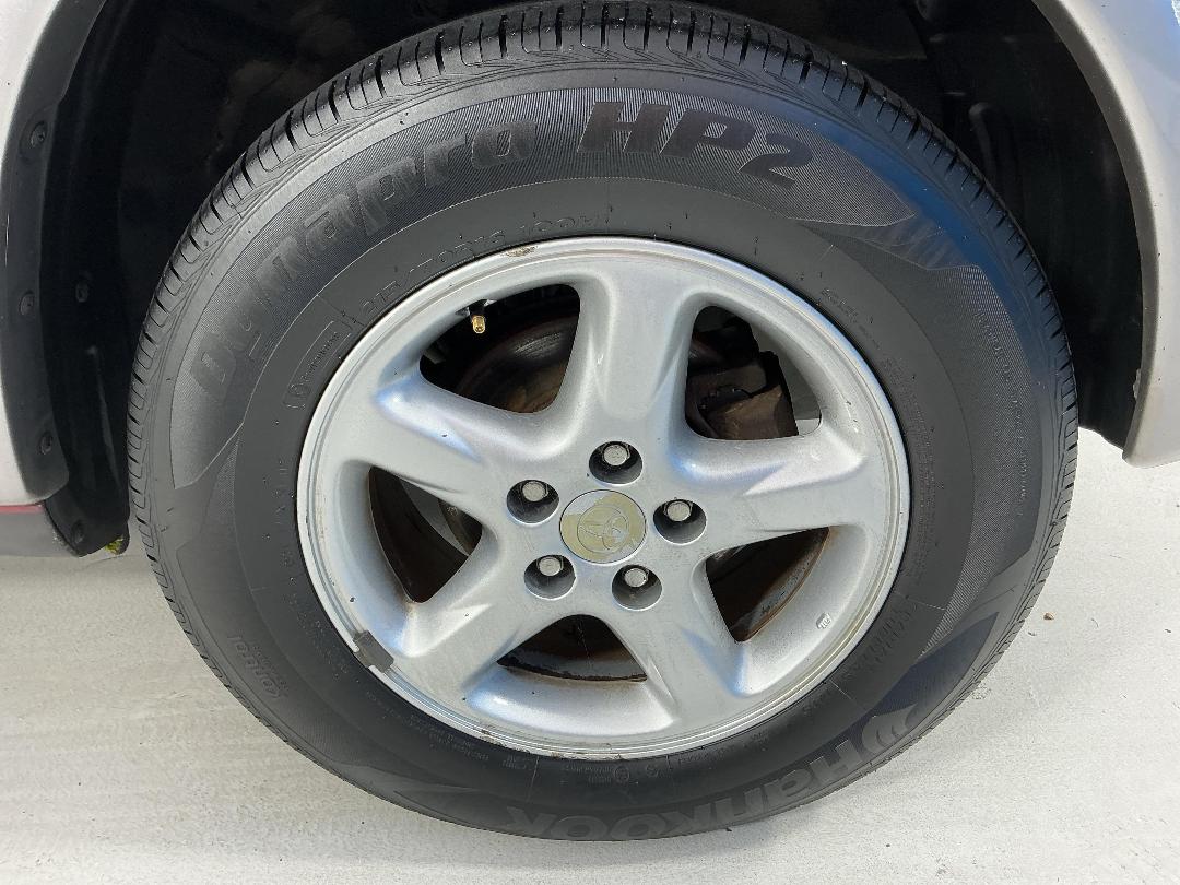 Photo '9' of Toyota Rav4