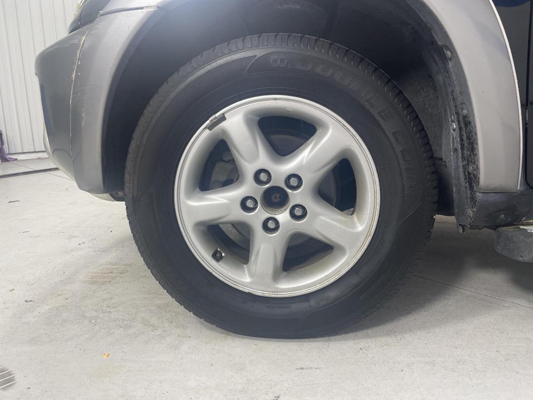 Photo '10' of Toyota Rav4 Photo '10' of Toyota Rav4