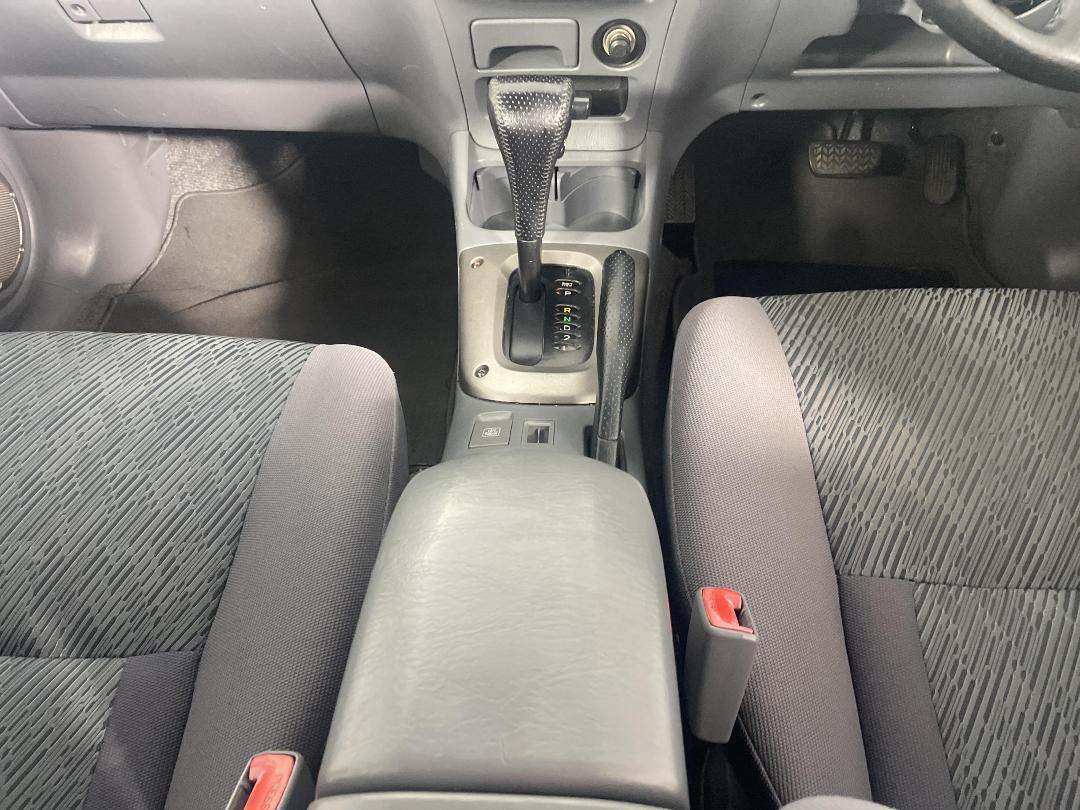 Photo '18' of Toyota Rav4 Photo '18' of Toyota Rav4