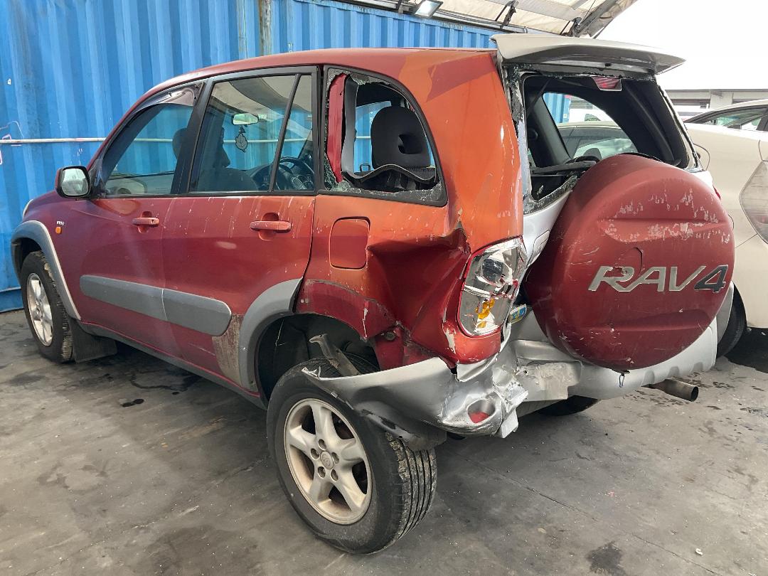 Photo '18' of Toyota Rav4 Photo '18' of Toyota Rav4