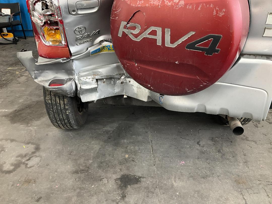 Photo '21' of Toyota Rav4 Photo '21' of Toyota Rav4