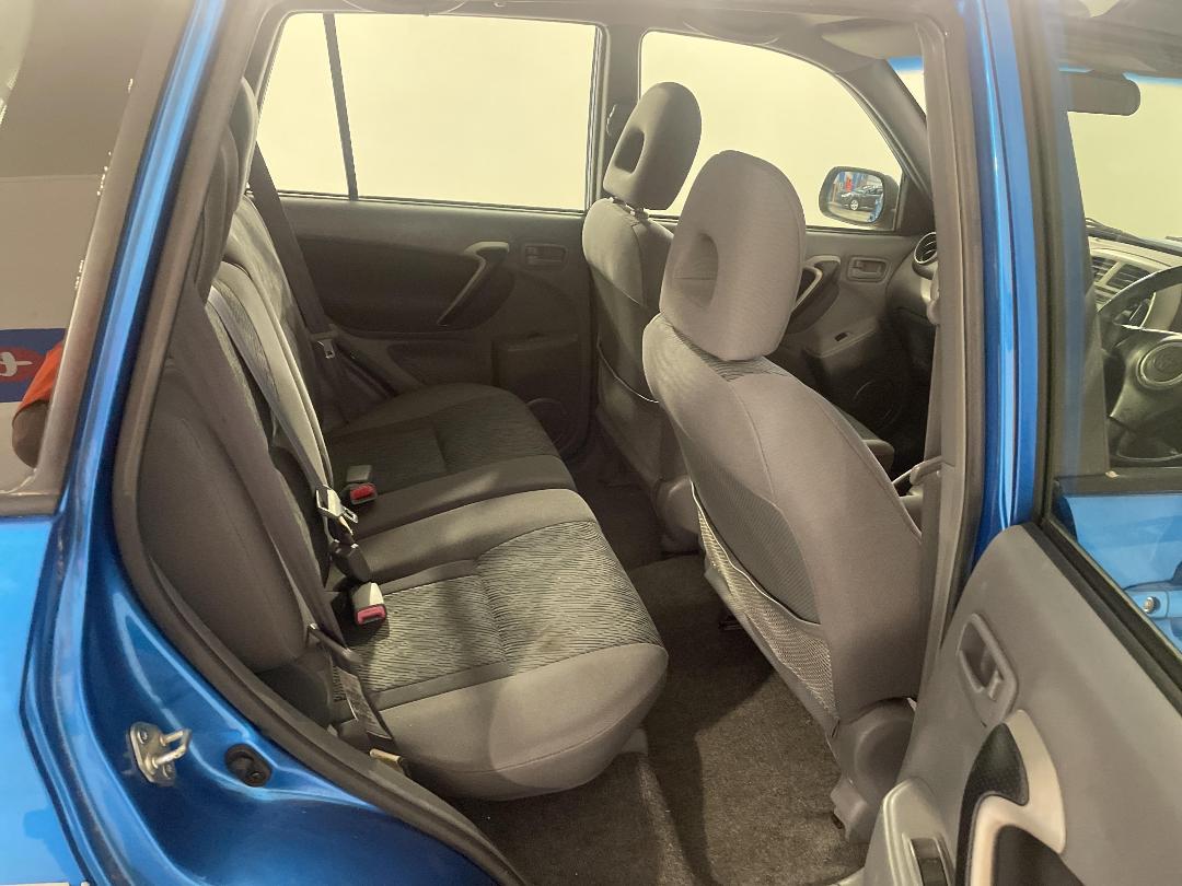 Photo '20' of Toyota Rav4 Photo '20' of Toyota Rav4