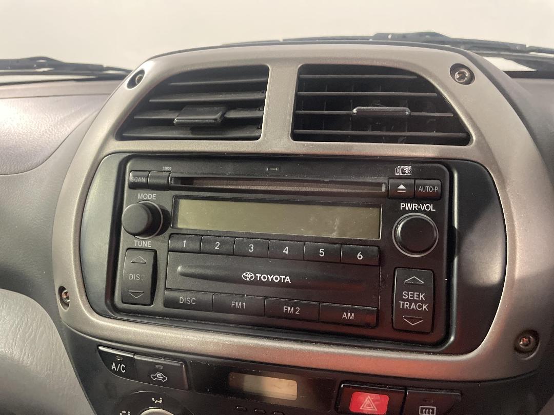 Photo '26' of Toyota Rav4 Photo '26' of Toyota Rav4