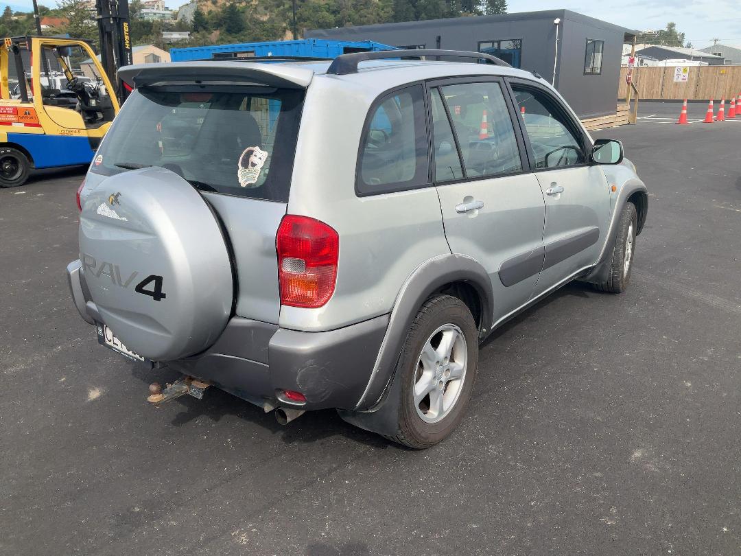 Photo '2' of Toyota Rav4