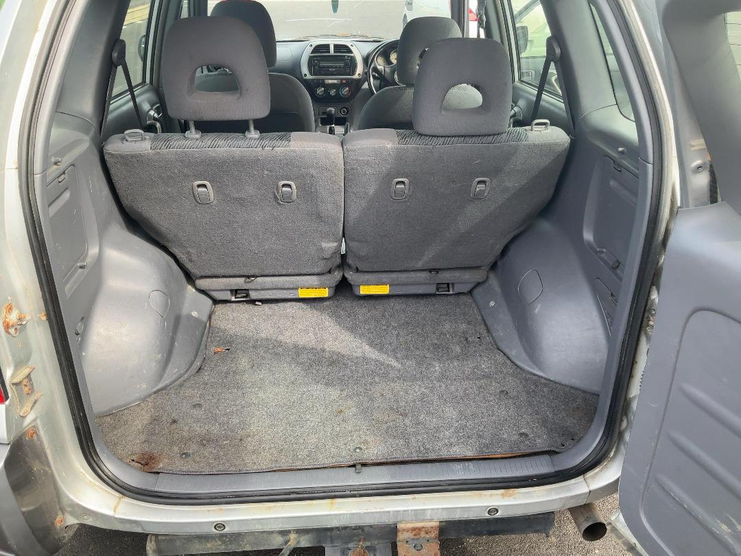 Photo '14' of Toyota Rav4