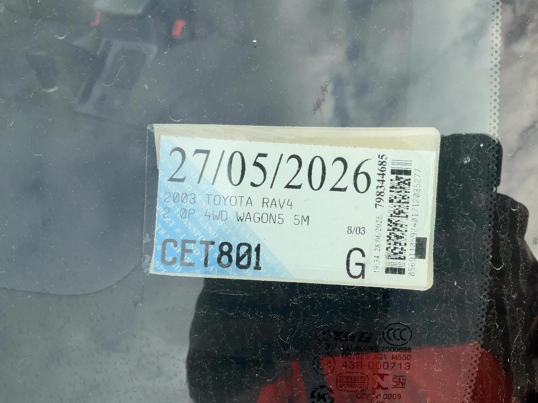 Photo '16' of Toyota Rav4